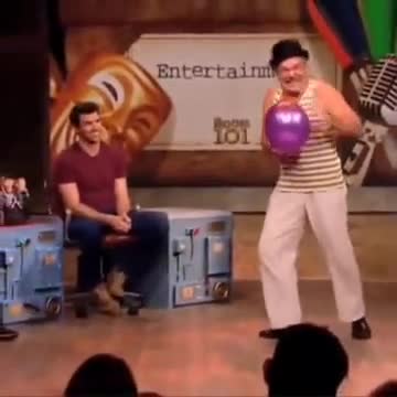 Absolutely Amazing Miming With A Balloon!
