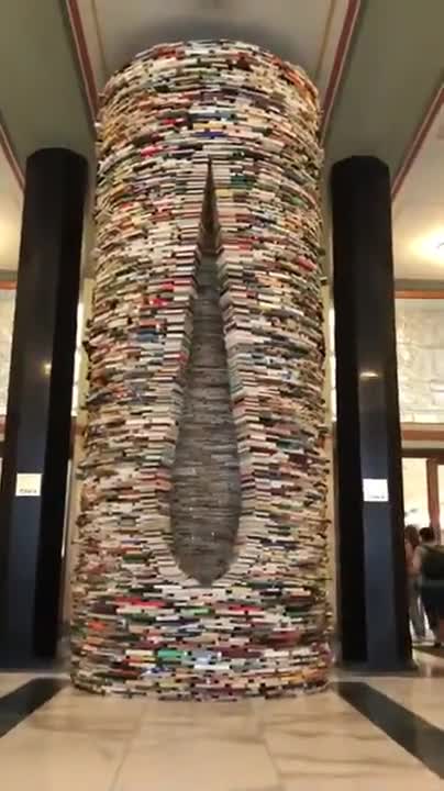 Infinity Book Tower If Prague