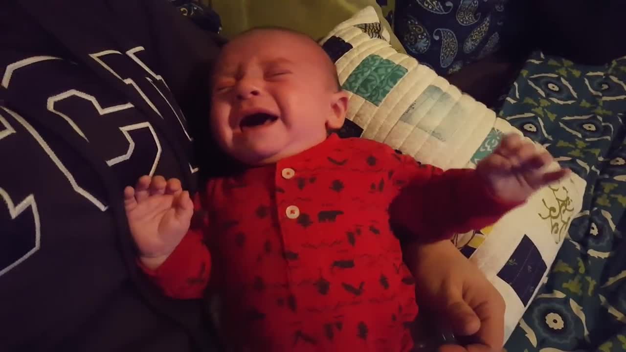 Imperial March Soothes Crying Baby