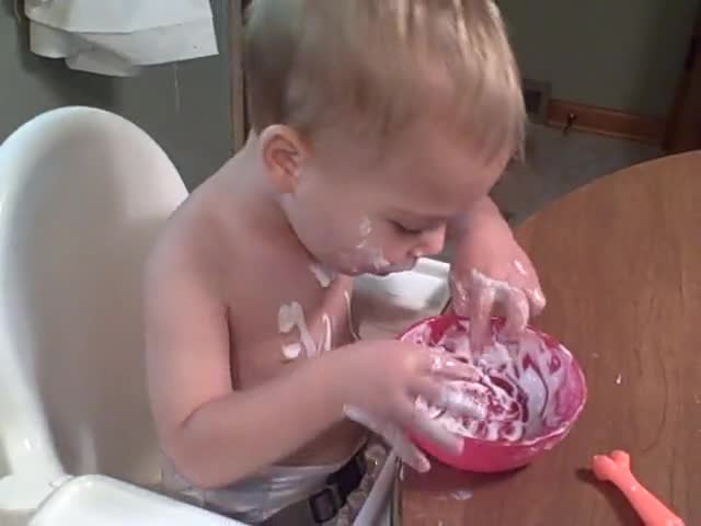 My Kid Loves Greek Yogurt