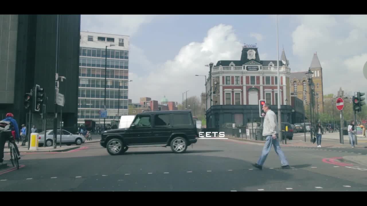 London Streets - Canon EOS M