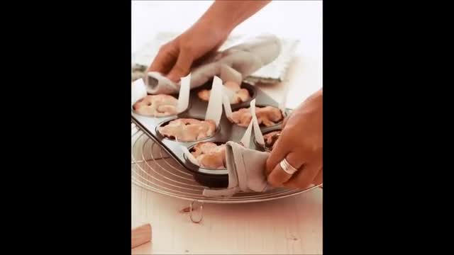 Video Recipe of Mini Blueberry Pie