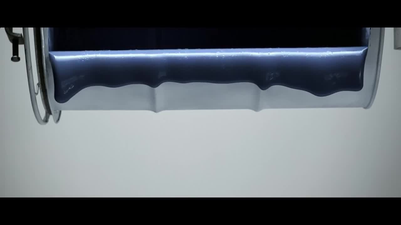 Adidas Commercial: It’s Blue, What Else Matters? - Commercials - 4fun.com