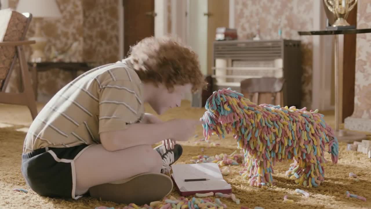 Trolli Weirdly Awesome: Best Friends Ever - Commercials - 4fun.com