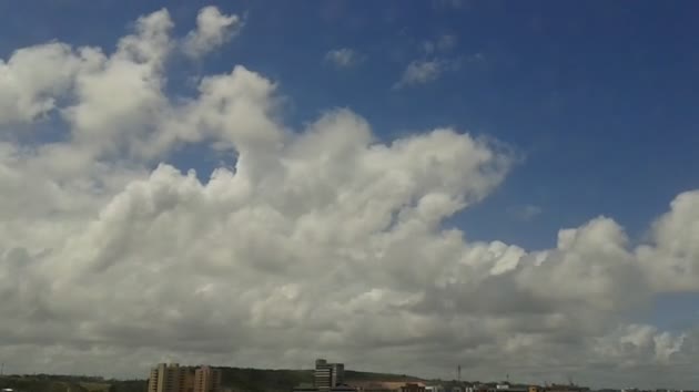 Summer Clouds Time Lapse