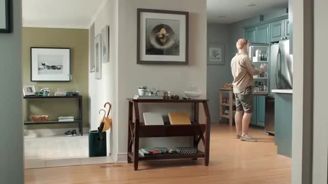 Nestea Commercial: Scratch