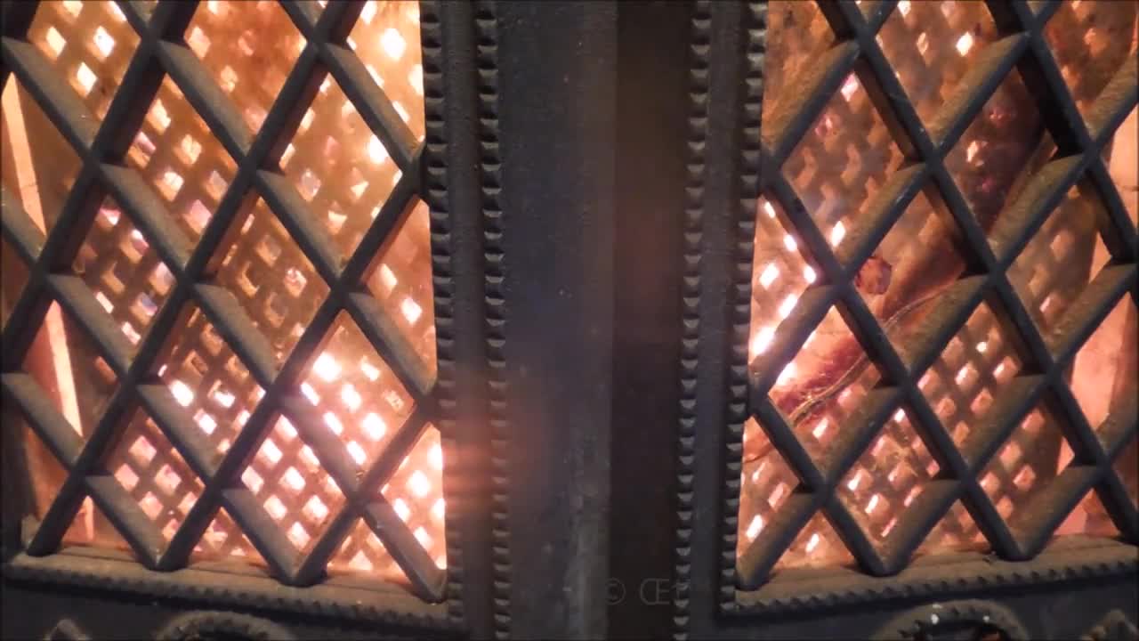 Full HD Fireplace and Classic Music